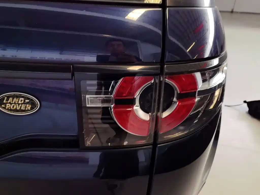 Land Rover Discovery Sport — миниатюра 8