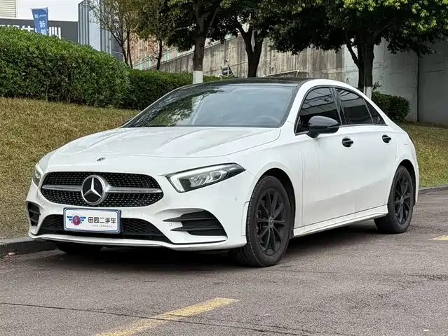 MERCEDES-BENZ A CLASS