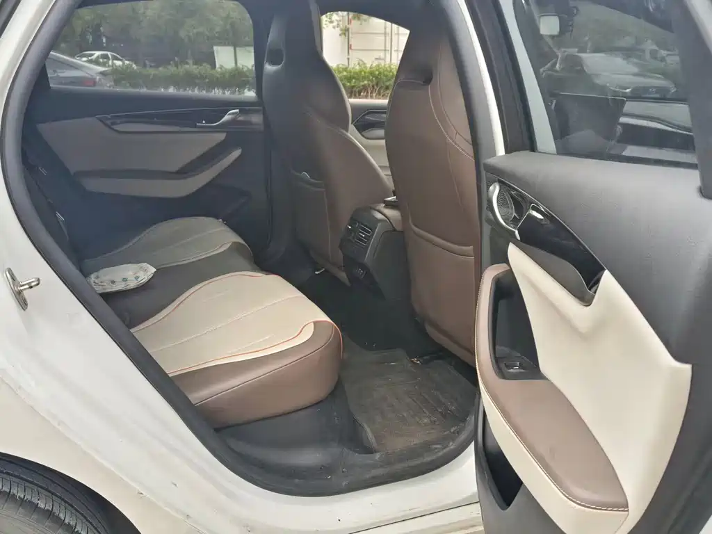 BYD Qin PLUS — миниатюра 4