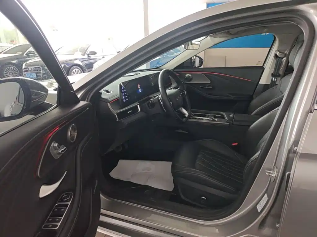 Chery Arrizo 8 — миниатюра 16