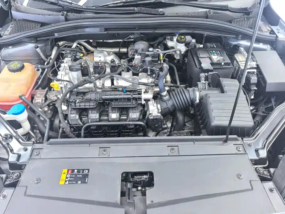 Roewe i5 — миниатюра 10