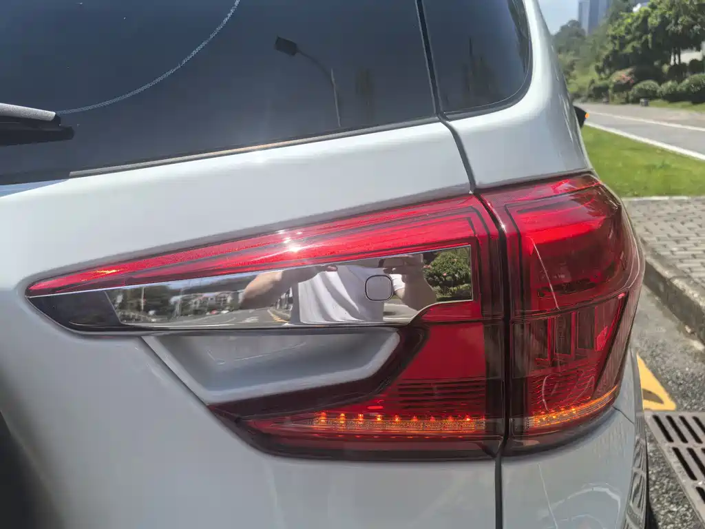 BYD Yuan Pro — миниатюра 19