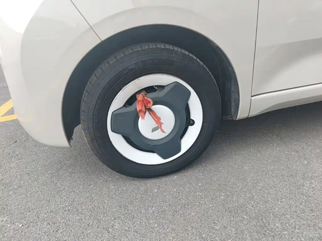 Wuling MINIEV — миниатюра 23