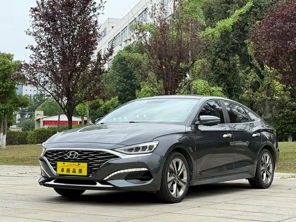 Купить Hyundai Fista