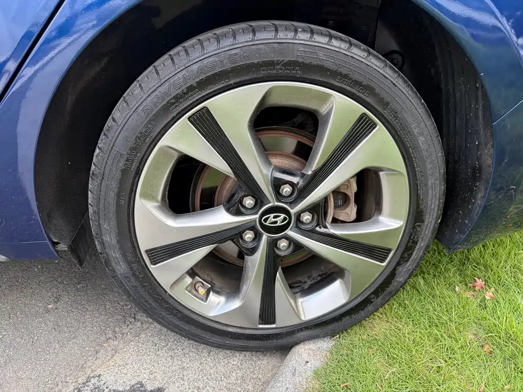 Hyundai Fista — миниатюра 4