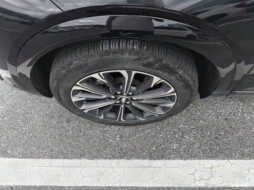 Cadillac XT5 — миниатюра 23