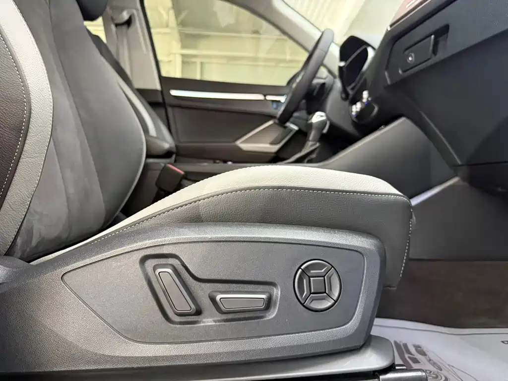 Audi Q3 — миниатюра 18