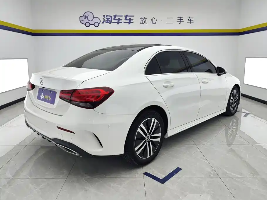 Mercedes-Benz A-Class — миниатюра 3