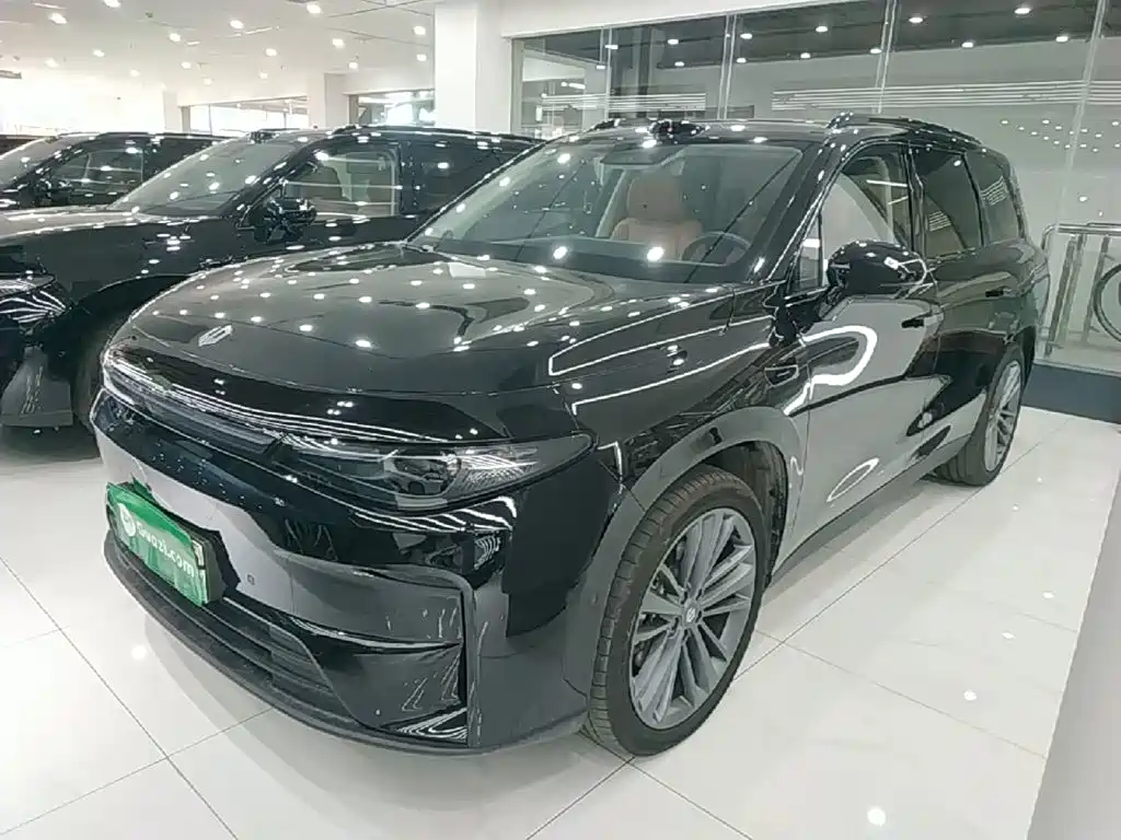 Leapmotor Leapmotor C10 — миниатюра 2