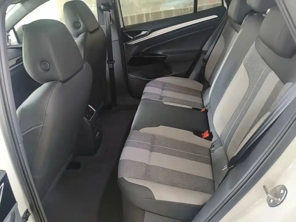 Volkswagen ID.4 Crozz — миниатюра 17