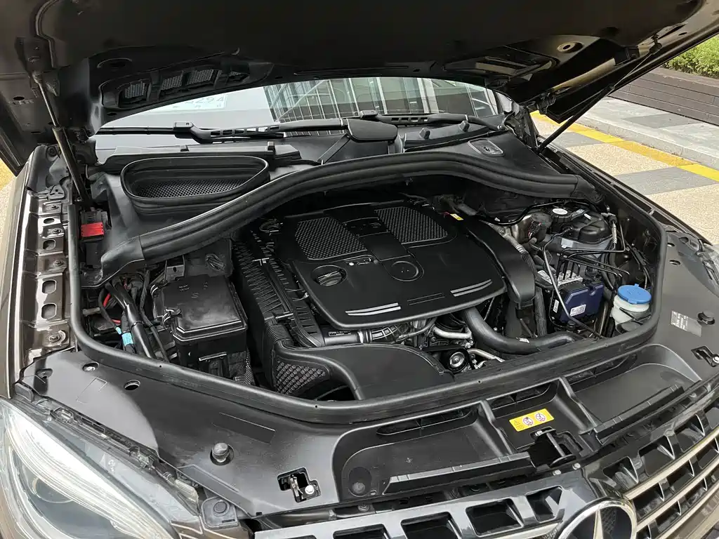 Mercedes-Benz M-Class — миниатюра 24