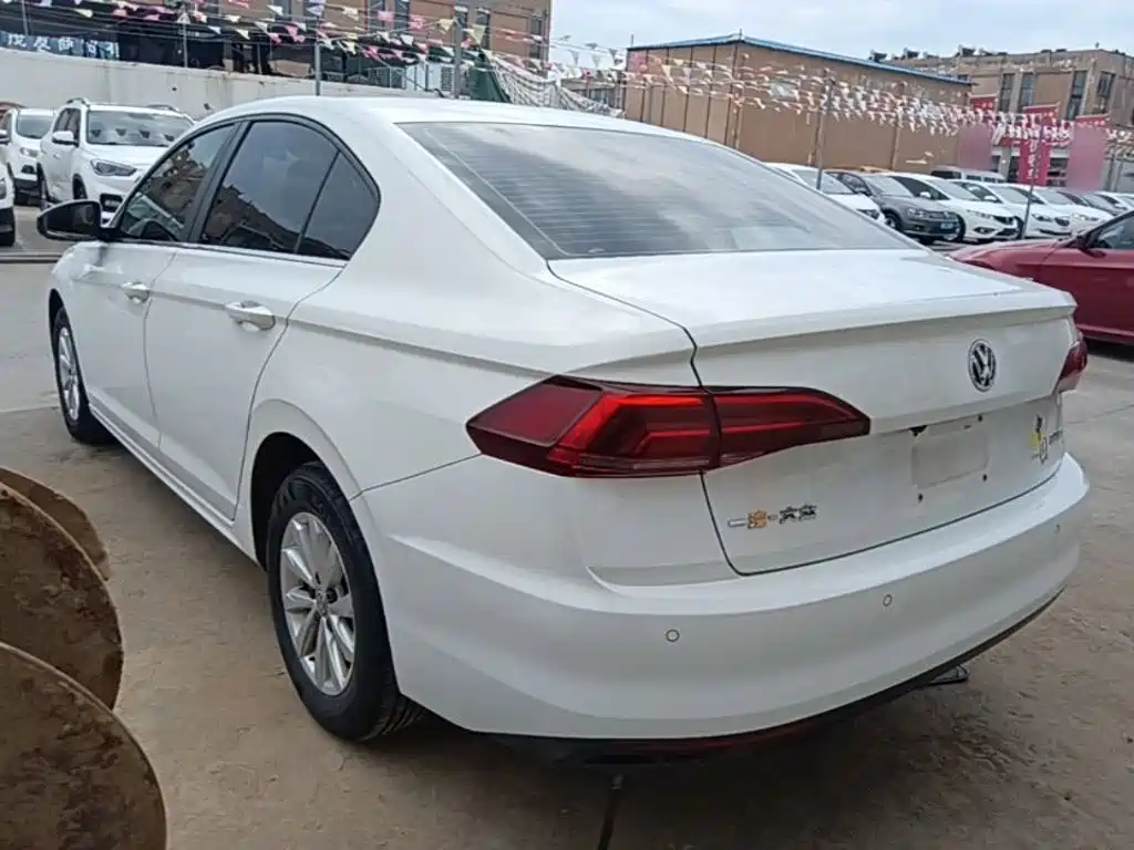 Volkswagen Bora — миниатюра 5