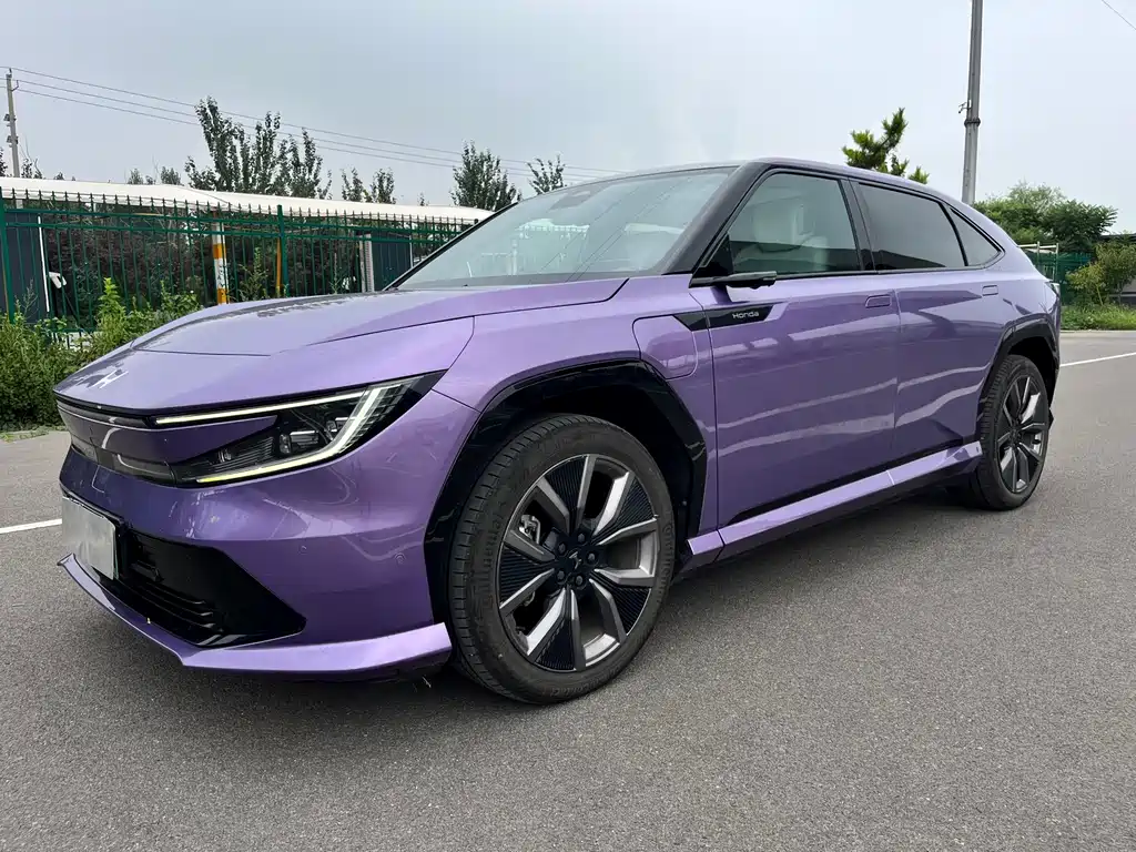 Honda Hiroyo Honda P7