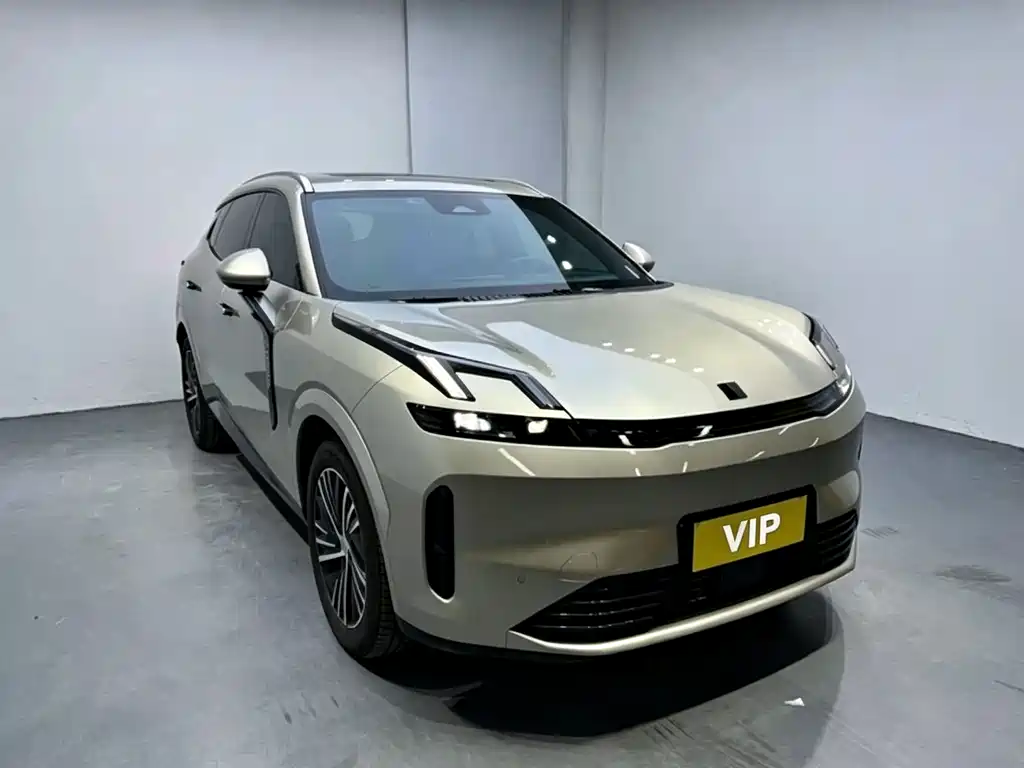 Lynk & Co 08 EM-P — миниатюра 3