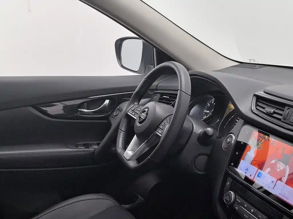 Nissan X-Trail — миниатюра 22