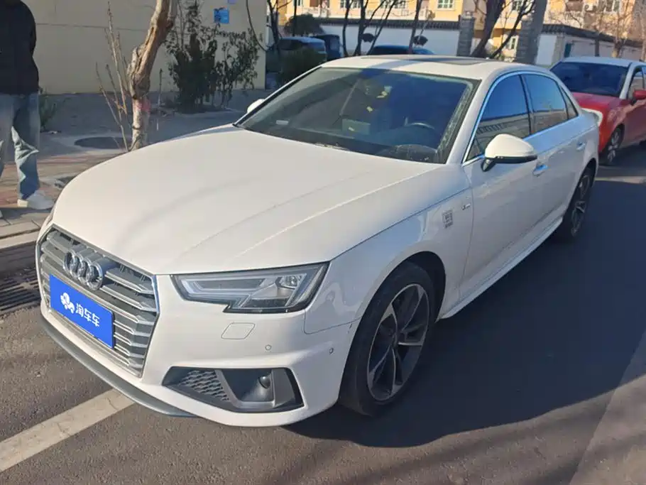 AUDI A4L