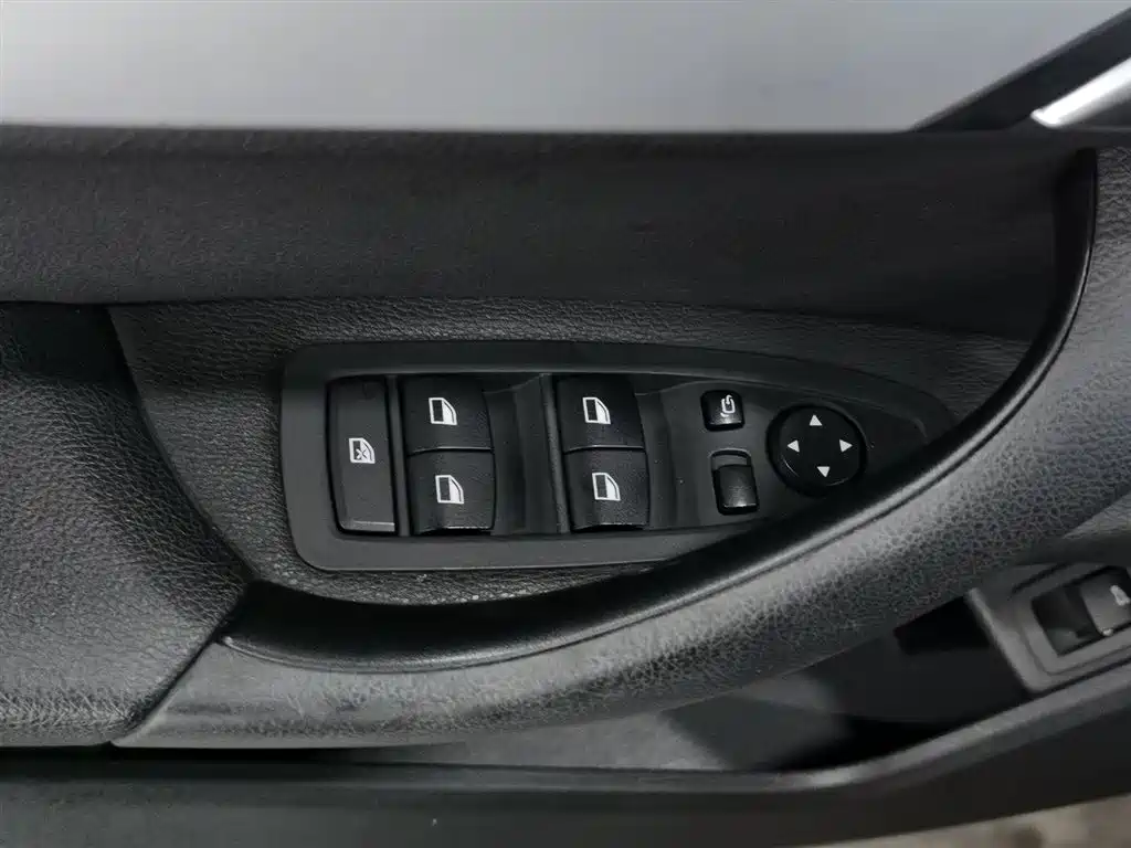 BMW X1 2019 sDrive20Li Lead