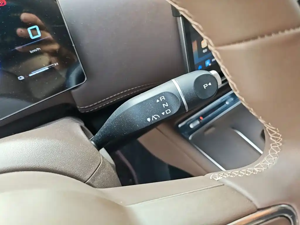 Wuling Звездный свет 730 Новая энергия — миниатюра 14