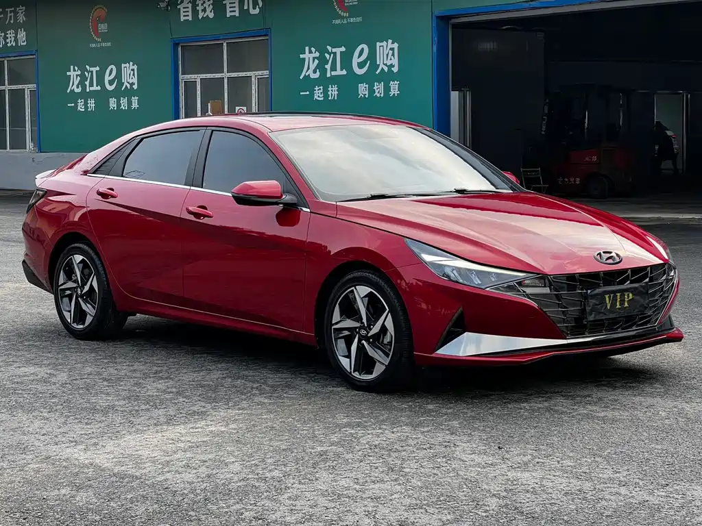 Hyundai Elantra — миниатюра 3