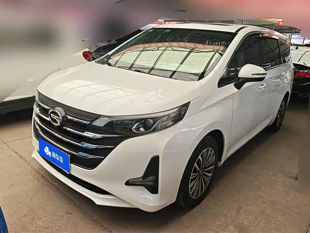 GAC TRUMPCHI M6 2019