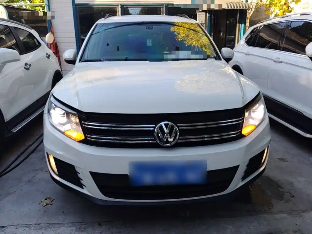 Volkswagen Tiguan — миниатюра 3