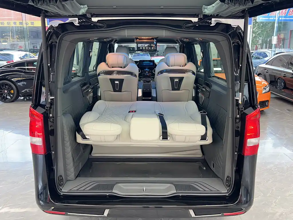Mercedes-Benz Vito — миниатюра 25
