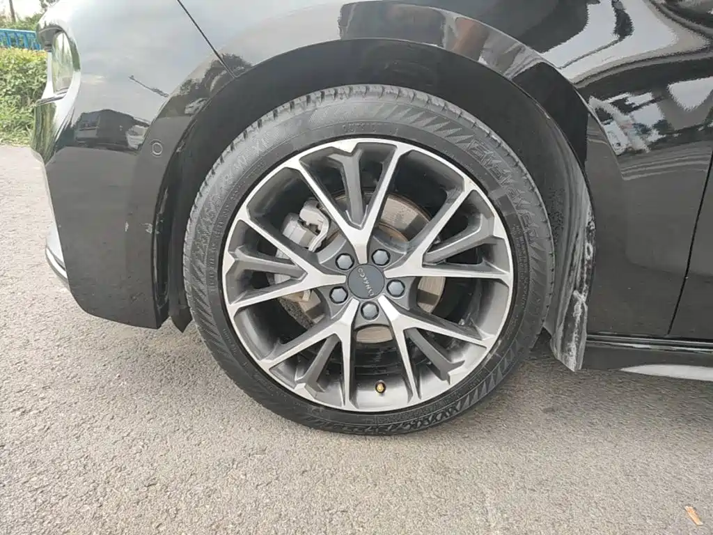 Lynk & Co 03 — миниатюра 23