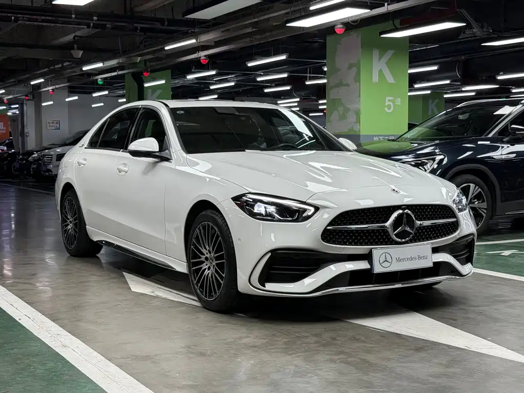 Mercedes-Benz C-Class — миниатюра 3
