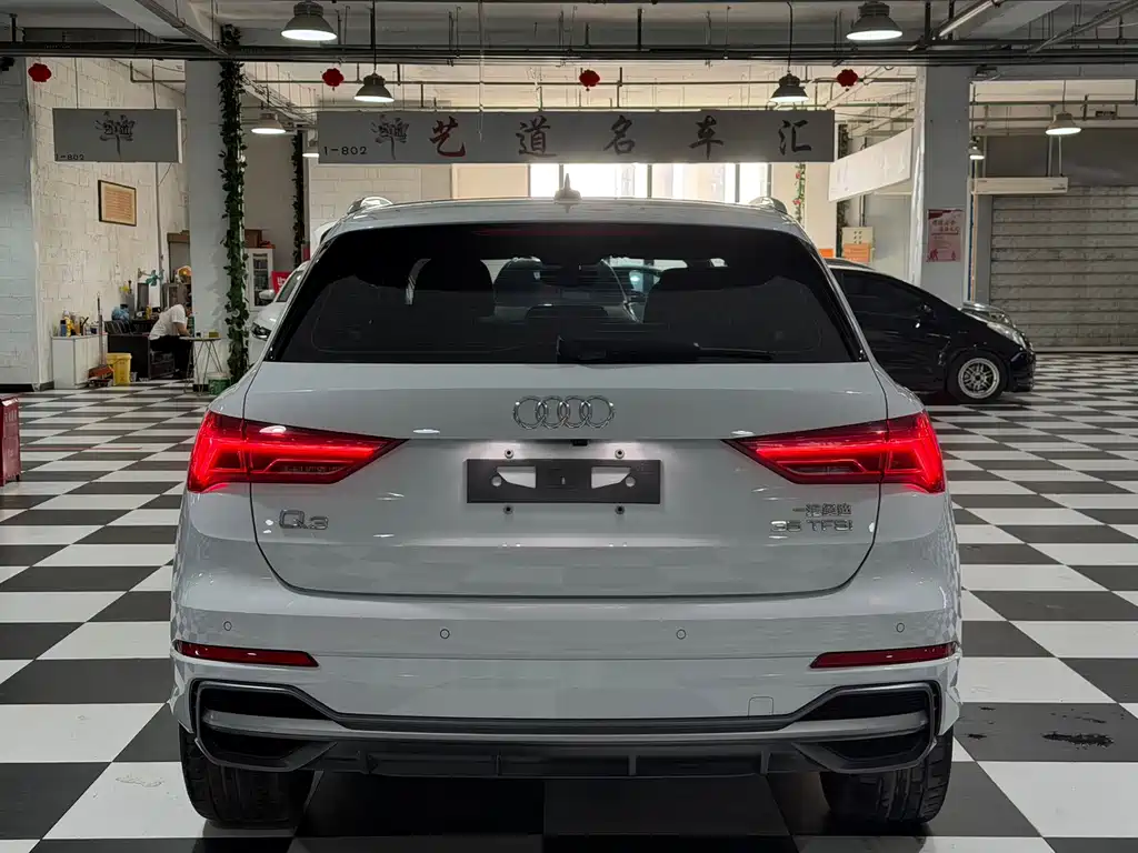 Audi Q3 — миниатюра 4
