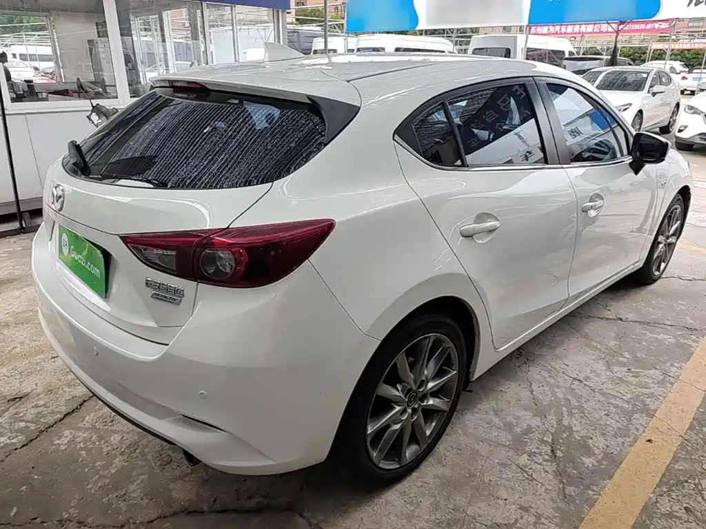 Mazda 3 Axela — миниатюра 7