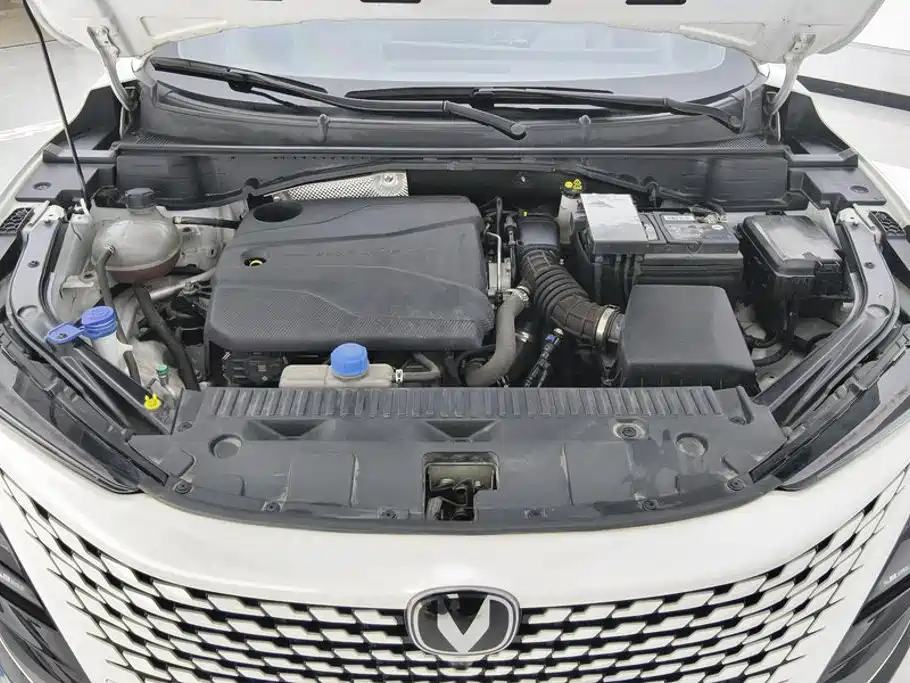 Changan UNI-T — миниатюра 10
