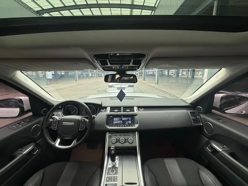 Land Rover Sport — миниатюра 13