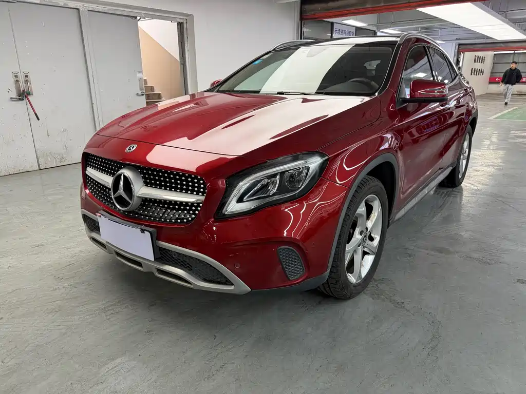 Mercedes-Benz GLA 2018