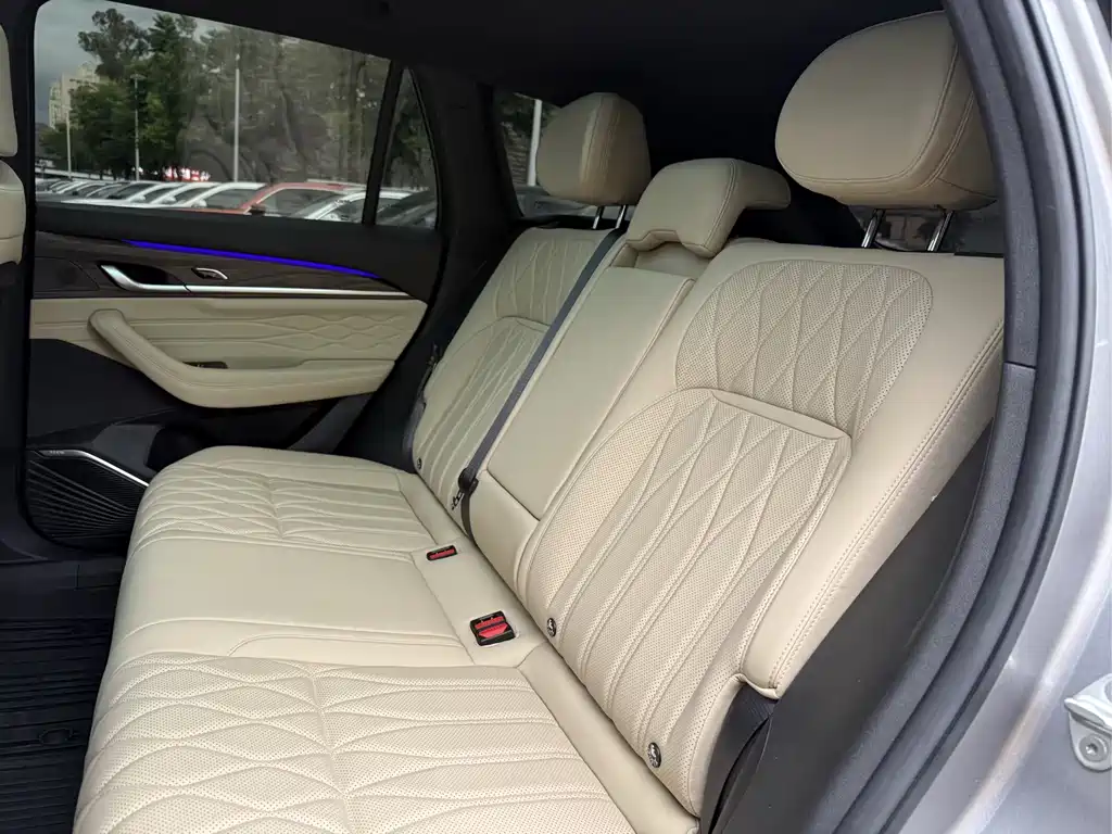 GEELY AUTOMOBILE XINGYUE L