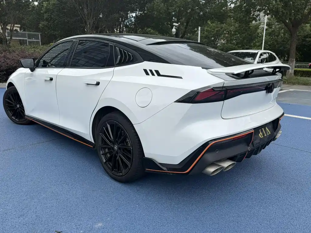 Changan UNI-V — миниатюра 3