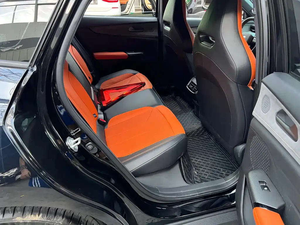 Changan UNI-V — миниатюра 7