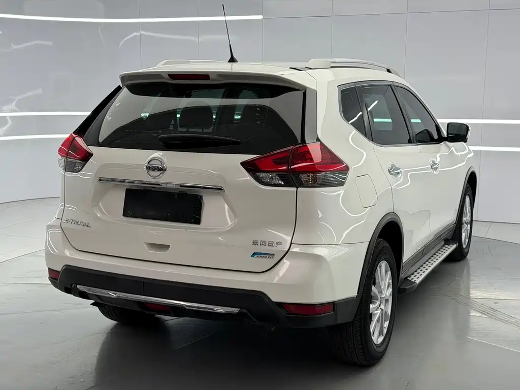 Nissan X-Trail 2017 2.0L CVT Comfort 2WD