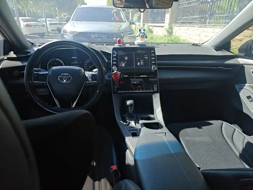 Toyota Avalon — миниатюра 13