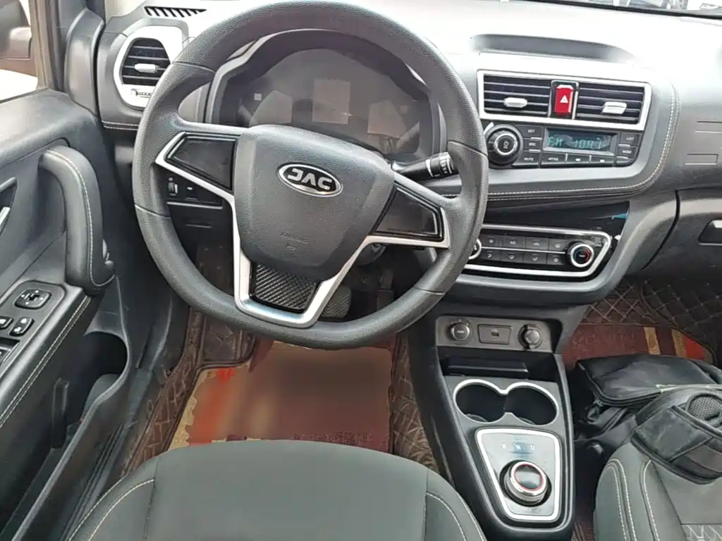 JAC JAC iEV6E — миниатюра 11