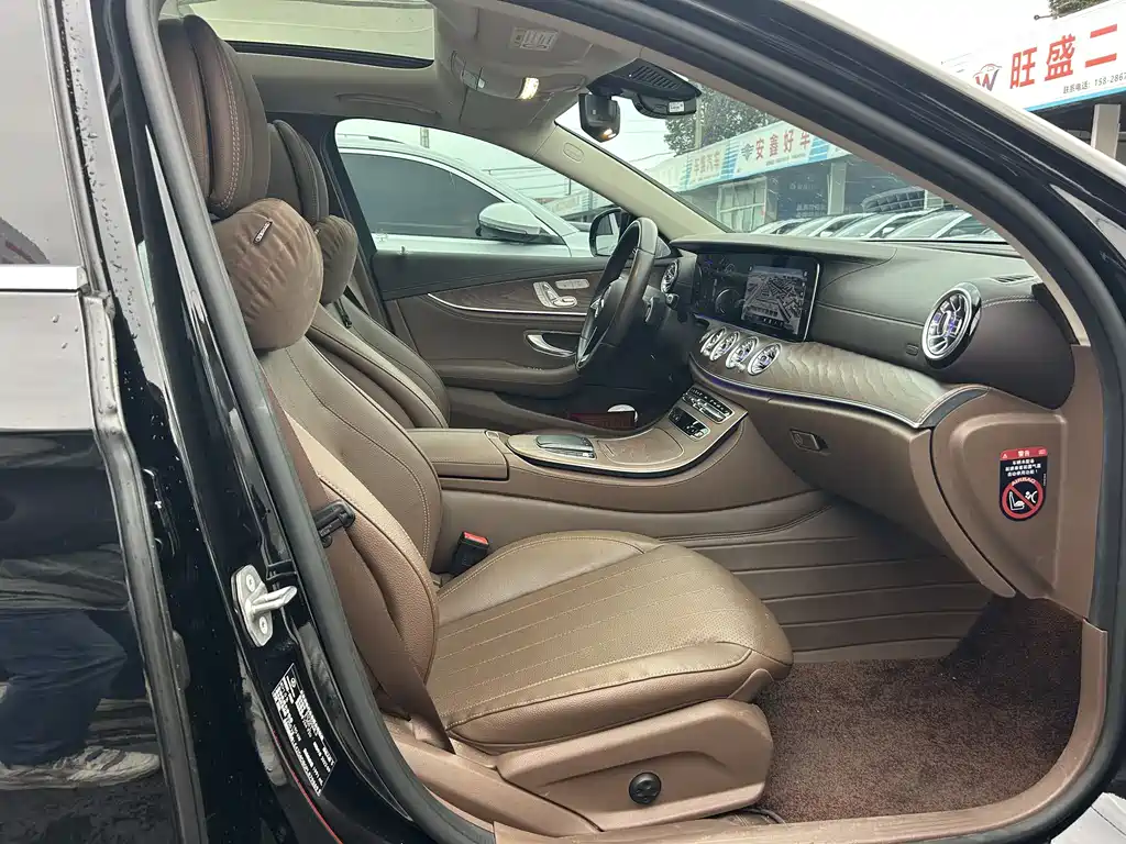 MERCEDES-BENZ E CLASS