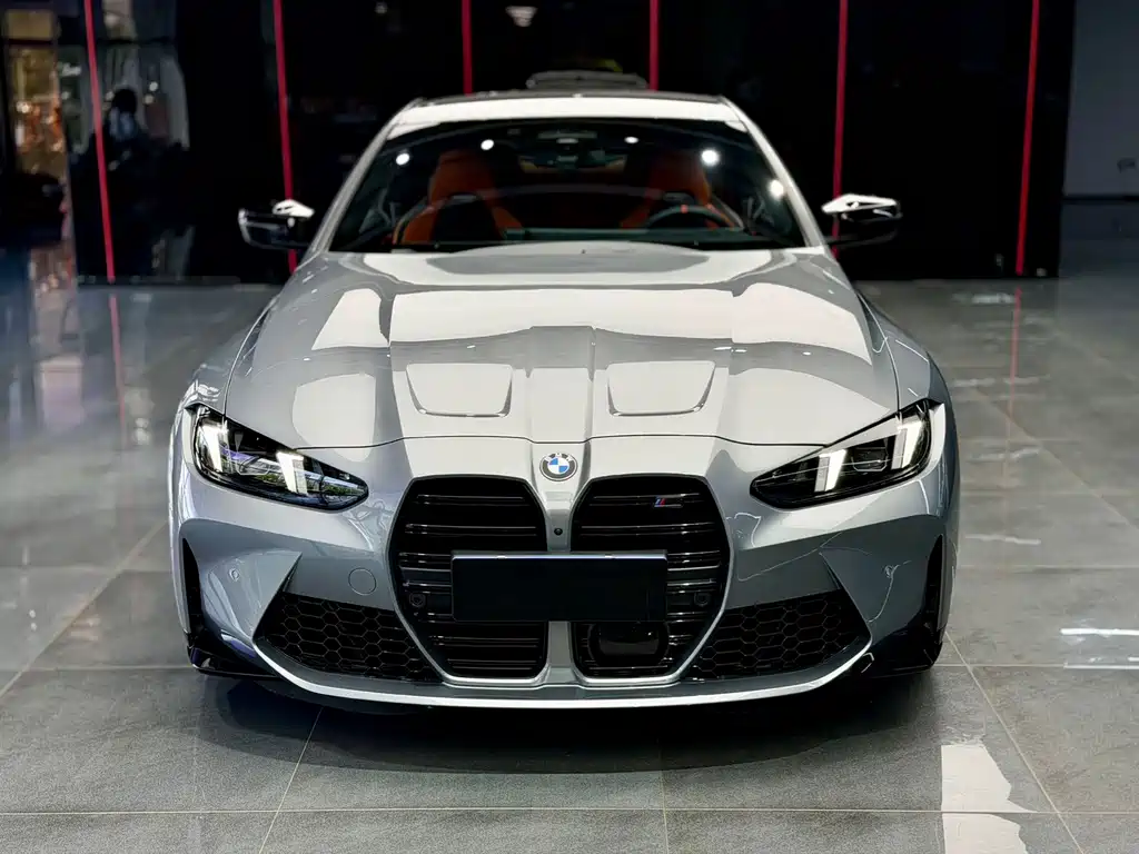 BMW M4 — миниатюра 2