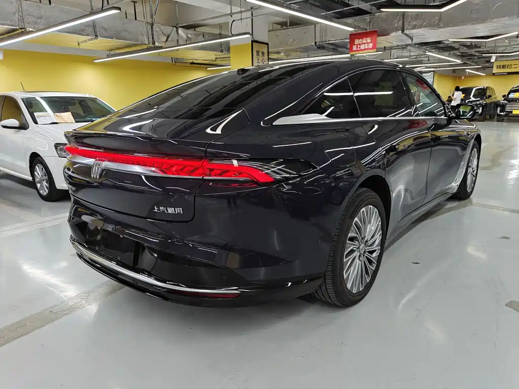 Buick L7