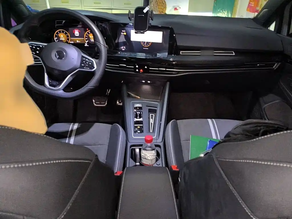 Volkswagen Golf — миниатюра 5