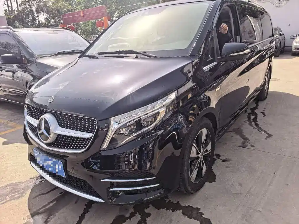 Mercedes-Benz V-Class 2021