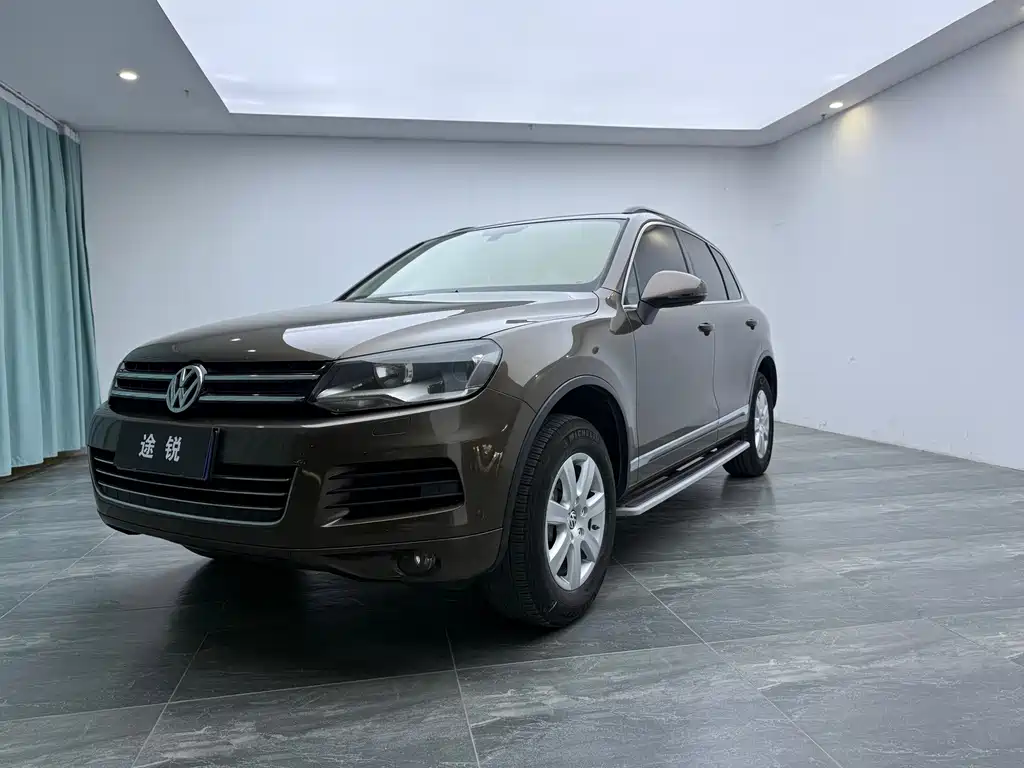 Volkswagen Touareg 2014