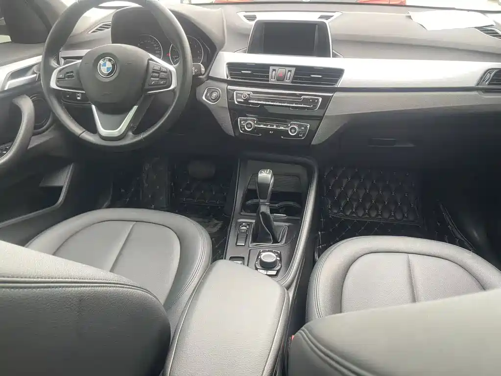 BMW X1 — миниатюра 6