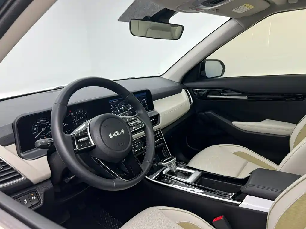 Kia Seltos — миниатюра 11