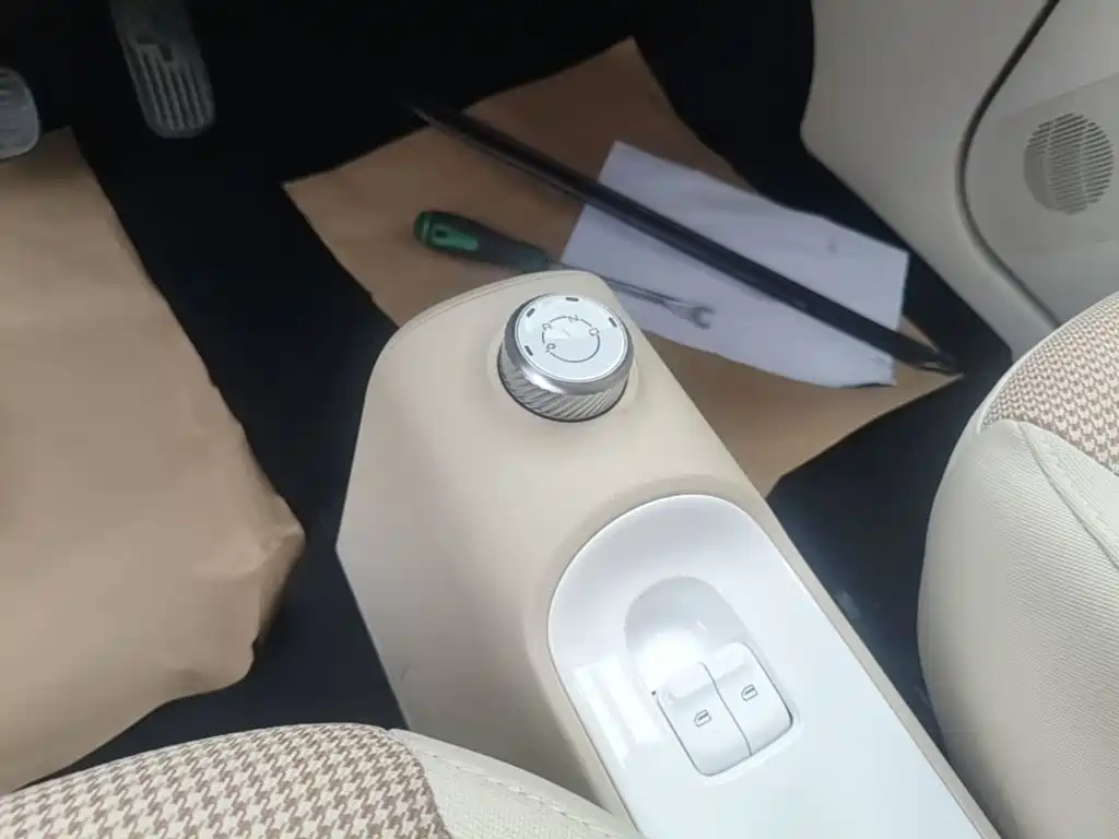Wuling MINIEV — миниатюра 14