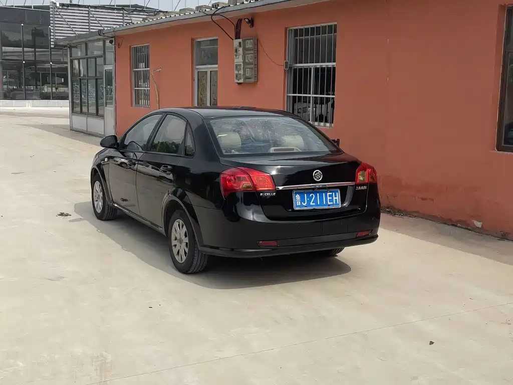 Buick Excelle 1.5L Auto Classic Type, фото 4
