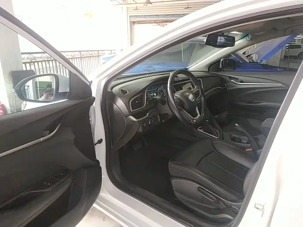Buick Excelle — миниатюра 16